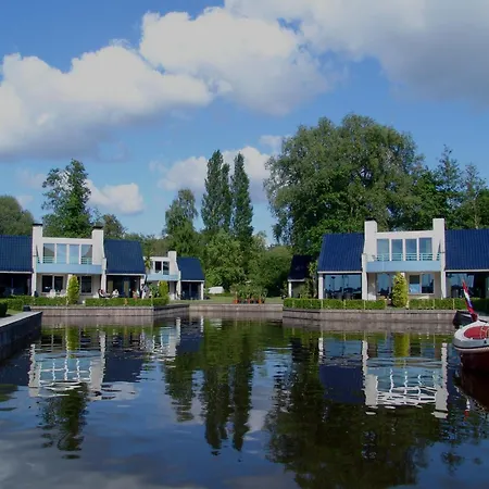 Villa Endearing At The Loosdrechtse Plassen *